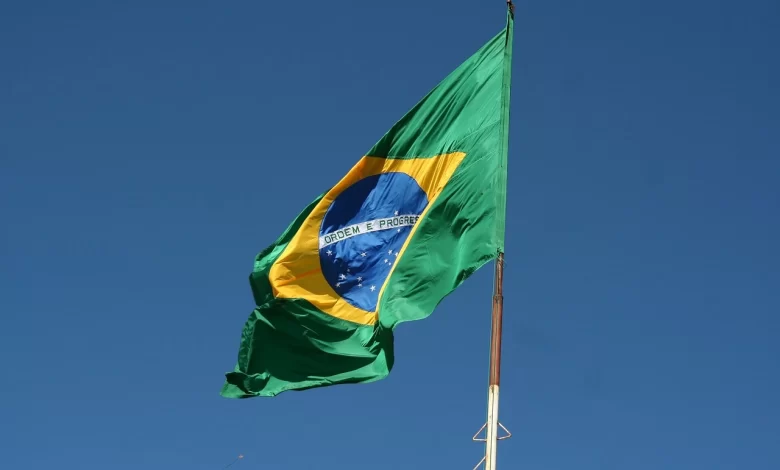 8 Aplicativos para acompanhar a Política Brasileira