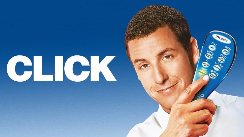 Adam Sandler segurando o controle remoto universal do Click.