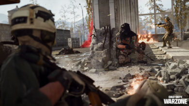 warzone and dexerto logo above best weapons subheader in front of blurred promo art.