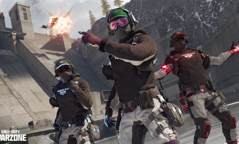 Warzone players taking cover