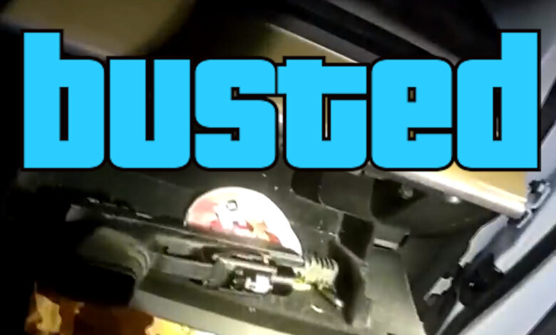 Homens presos depois de usar o caso do jogo GTA para esconder drogas da polícia