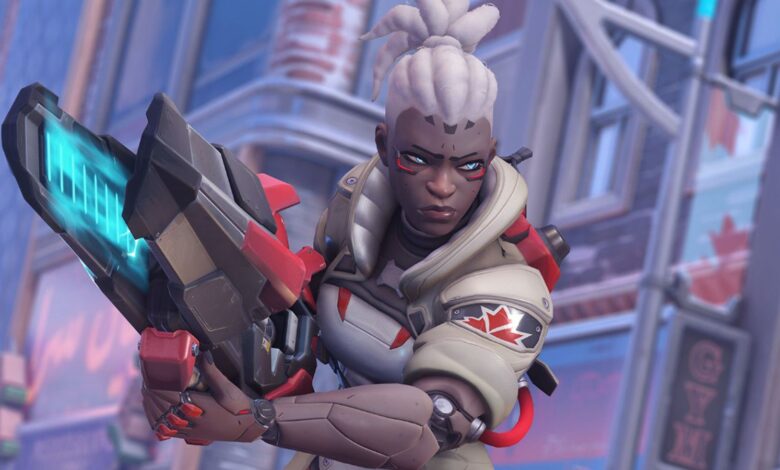 Freja aiming crossbow in Overwatch 2